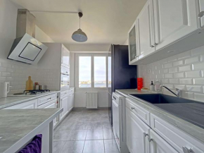 Superbe T3 proche plage avec loggia, Wifi, bien décoré - FR-1-646-45